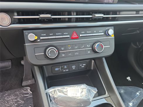New 2026 Hyundai Tucson SE AWD/4WD image 13