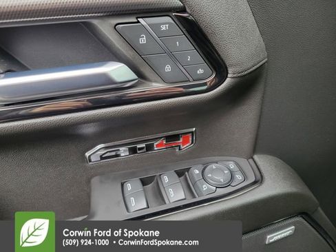 Used 2023 GMC Sierra 1500 AT4 image 24