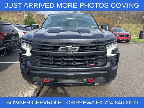Used 2023 Chevrolet Silverado 1500 LT Trail Boss w/ LT Trail Boss Premium Package image 5