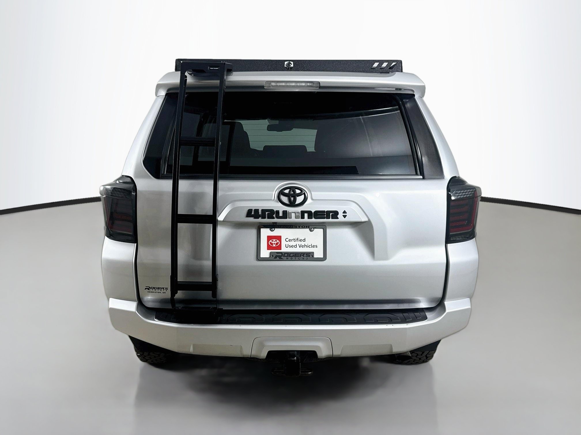 Certified 2022 Toyota 4Runner SR5 AWD/4WD image 7