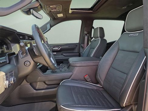 Used 2025 GMC Sierra 1500 AT4X AWD/4WD image 14
