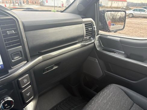 Certified 2021 Ford F150 XLT w/ Equipment Group 302A High image 25