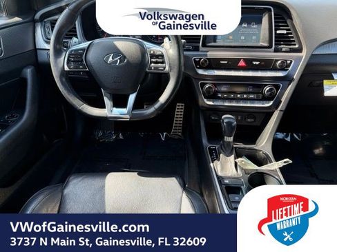 Used 2018 Hyundai Sonata Sport w/ Tech Package 05 FWD image 14
