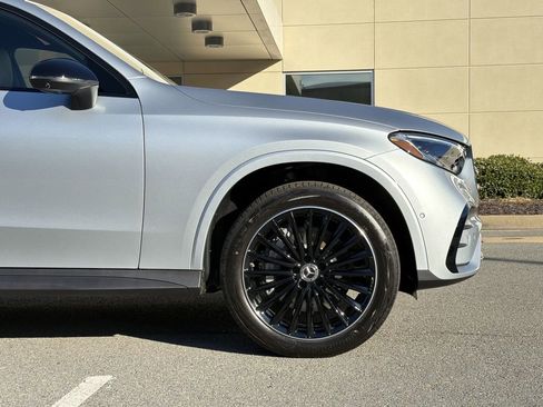 New 2026 Mercedes-Benz GLC 300 4MATIC image 9