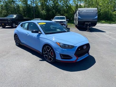 Used 2022 Hyundai Veloster N FWD image 16