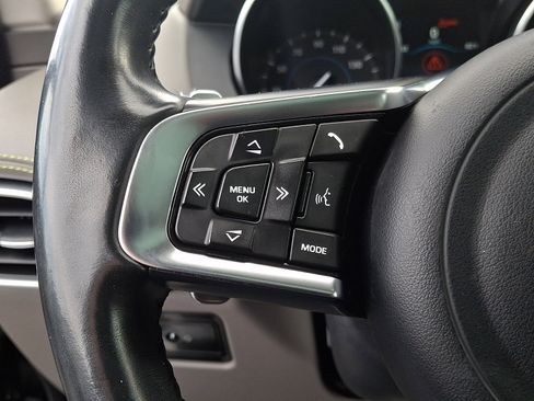 Used 2018 Jaguar F-PACE R-Sport AWD/4WD image 21