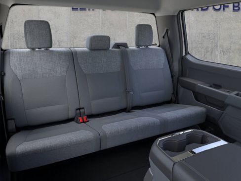 New 2026 Ford F250 XLT w/ FX4 Off-Road Package image 11