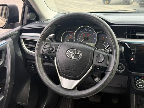 Used 2015 Toyota Corolla LE Premium image 10