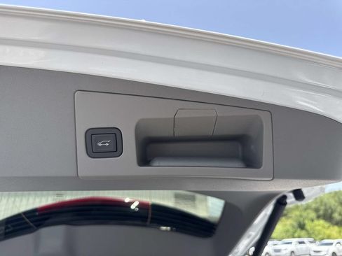 New 2026 Cadillac XT5 Premium Luxury w/ Driver Assist Package AWD/4WD image 12
