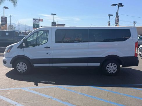 Used 2023 Ford Transit 350 XLT RWD image 4