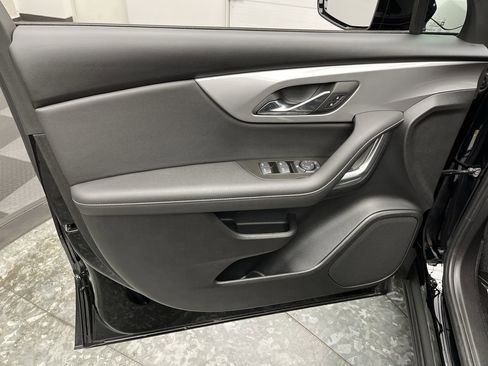 New 2025 Chevrolet Blazer LT w/ Midnight/Sport Edition image 6