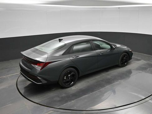 New 2026 Hyundai Elantra Sport FWD image 31