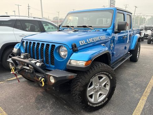 Used 2022 Jeep Gladiator Sport AWD/4WD image 2