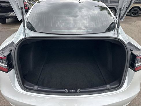 Used 2020 Tesla Model 3 Standard Range Plus image 33