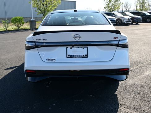 New 2026 Nissan Sentra SR FWD image 7