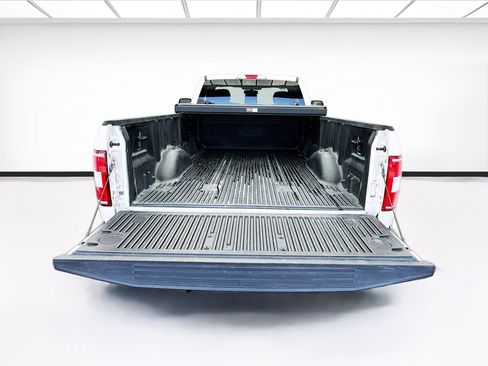 Used 2018 Ford F150 XLT w/ Equipment Group 301A Mid image 16