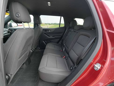Used 2026 Chevrolet Equinox LT AWD/4WD image 19