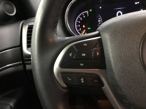 Used 2018 Jeep Grand Cherokee Limited AWD/4WD image 33