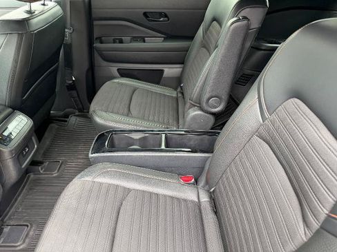 Used 2023 Nissan Pathfinder Rock Creek AWD/4WD image 10