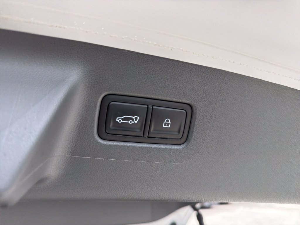 Used 2024 Hyundai Santa Fe Limited FWD image 36