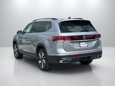 Used 2026 Volkswagen Atlas SE AWD/4WD image 7