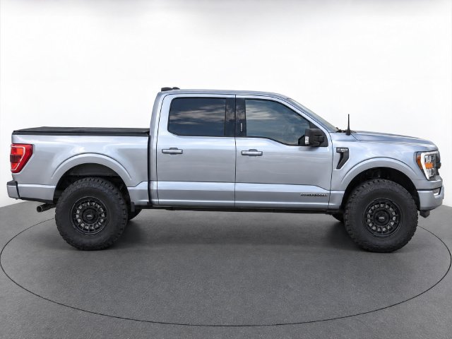 Used 2021 Ford F150 XLT w/ Equipment Group 302A High AWD/4WD image 8