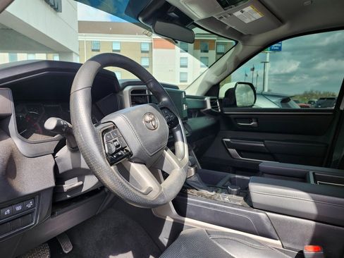Used 2023 Toyota Tundra SR5 w/ SR5 Convenience Package image 9