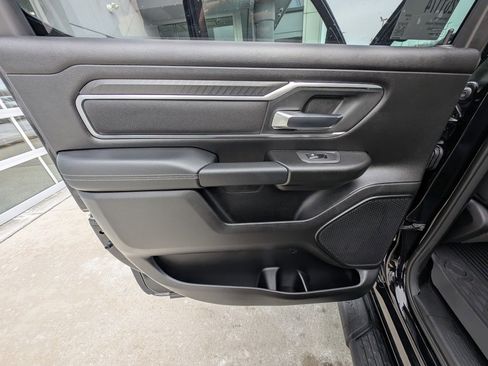 New 2026 RAM 1500 4x4 Crew Cab image 39