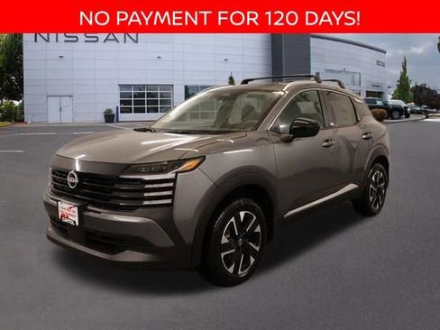 New 2026 Nissan Kicks SV w/ SV Premium Package image 5