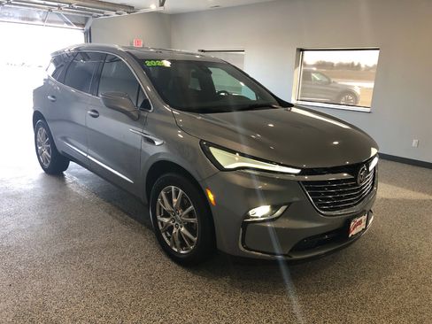 Used 2023 Buick Enclave Essence w/ Experience Buick Package image 2