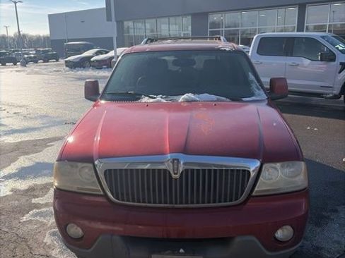 Used 2004 Lincoln Aviator AWD image 3