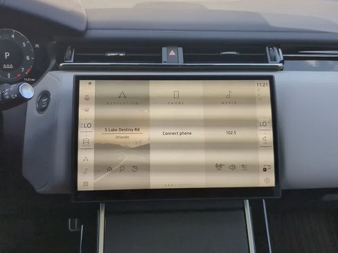 New 2026 Land Rover Range Rover Velar Belgravia AWD/4WD image 30