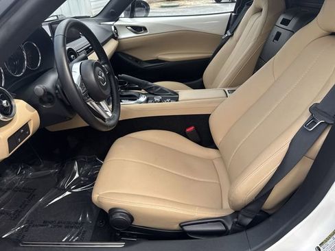 Used 2024 MAZDA MX-5 Miata Grand Touring RWD image 12