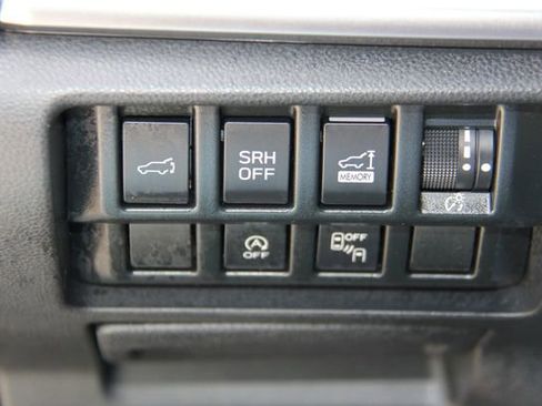 Certified 2023 Subaru Forester Premium AWD/4WD image 31