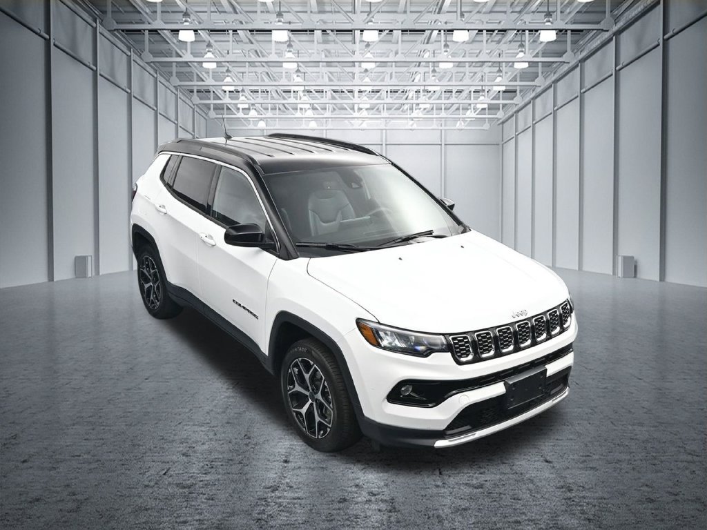 Used 2025 Jeep Compass Limited AWD/4WD image 15