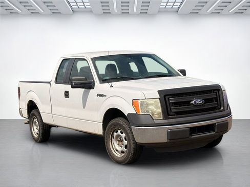 Used 2014 Ford F150 XL w/ Equipment Group 101A Mid RWD image 4