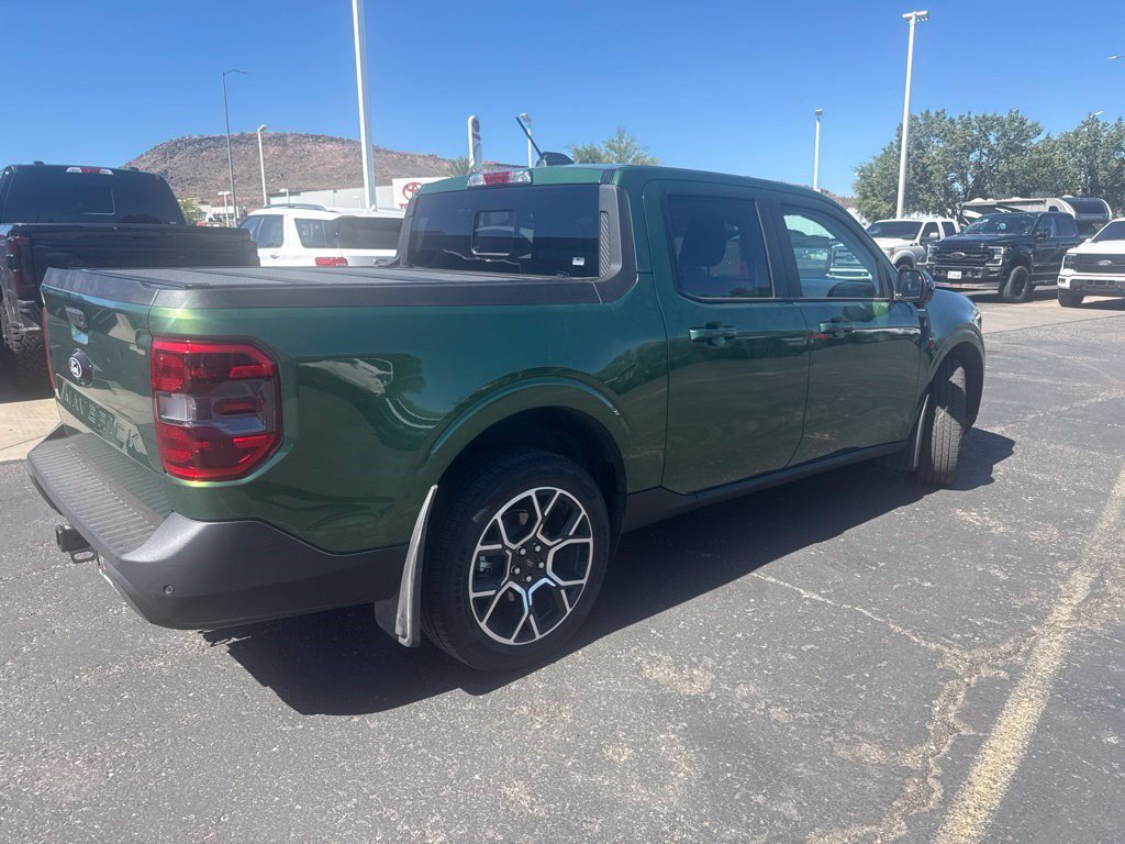 Used 2025 Ford Maverick Lariat AWD/4WD image 3