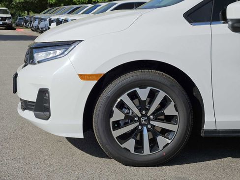 New 2026 Honda Odyssey EX-L image 8