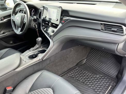 Used 2023 Toyota Camry SE FWD image 22