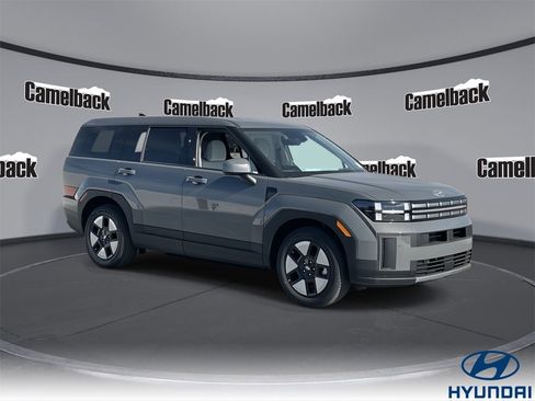 New 2026 Hyundai Santa Fe SE image 1