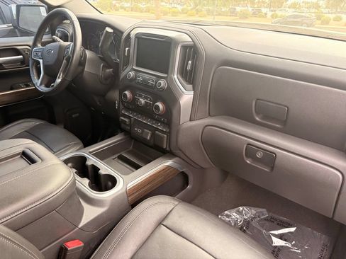 Used 2019 Chevrolet Silverado 1500 RST w/ All-Star Edition RWD image 15