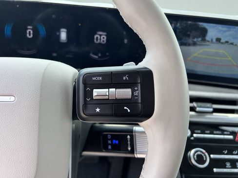 New 2026 Hyundai Santa Fe SE FWD image 28
