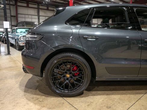 Used 2021 Porsche Macan GTS w/ Premium Package Plus (PF9) AWD/4WD image 9