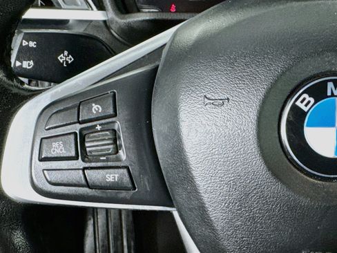 Used 2022 BMW X2 sDrive28i w/ Convenience Package FWD image 11