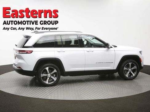 Used 2023 Jeep Grand Cherokee 4WD 4xe image 49