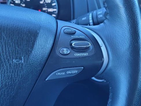 Used 2020 Nissan Pathfinder SL image 20