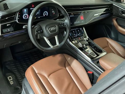Used 2023 Audi Q8 Premium w/ Convenience Package AWD/4WD image 18