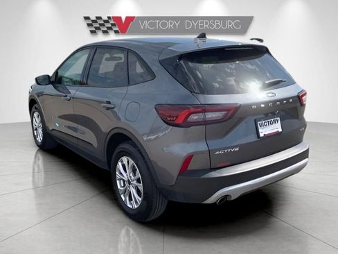 Used 2025 Ford Escape Active AWD/4WD image 6