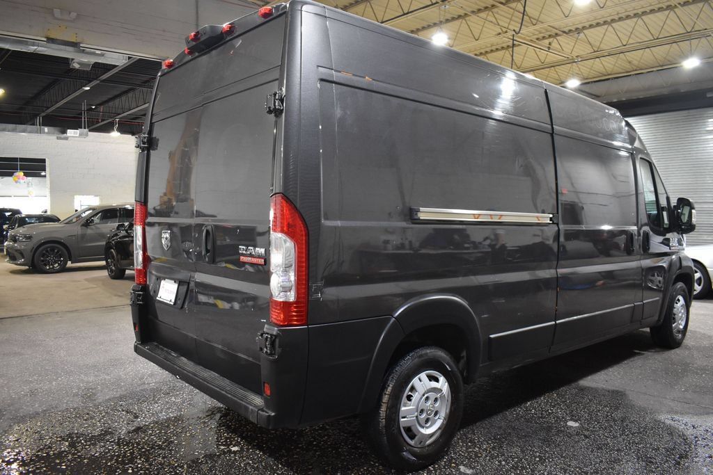 Used 2021 RAM ProMaster 2500 w/ Convenience Group FWD image 7