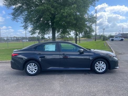 New 2026 Toyota Camry LE w/ Convenience Package image 8